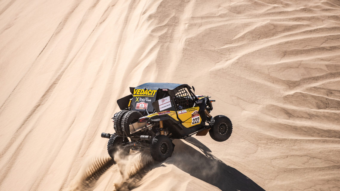 Equipe X Rally Team disputa o Dakar