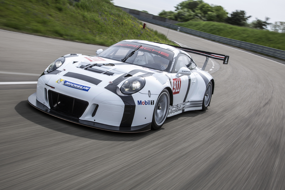 Porsche apresenta novo 911 GT3-R