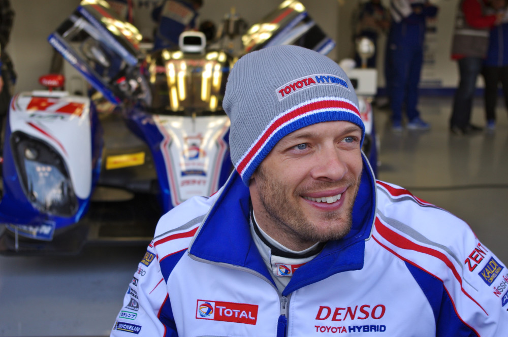 Alexander Wurz volta a pilotar durante testes para Le Mans