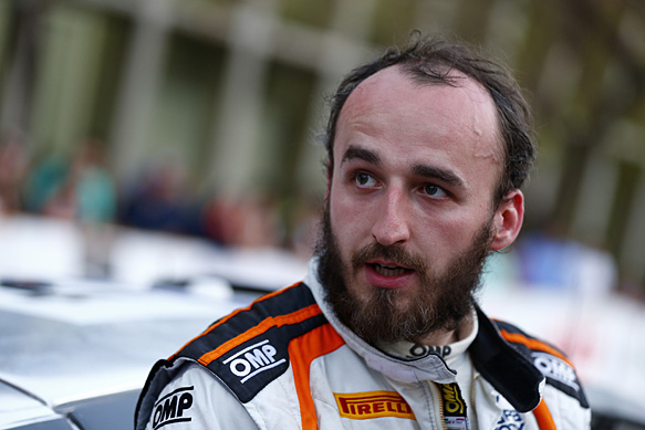 Robert Kubica não considera favorável conciliar F1 e Mundial de Endurance