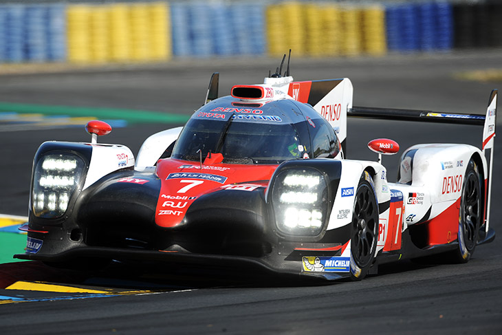 Toyota fecha testes oficiais para Le Mans na frente