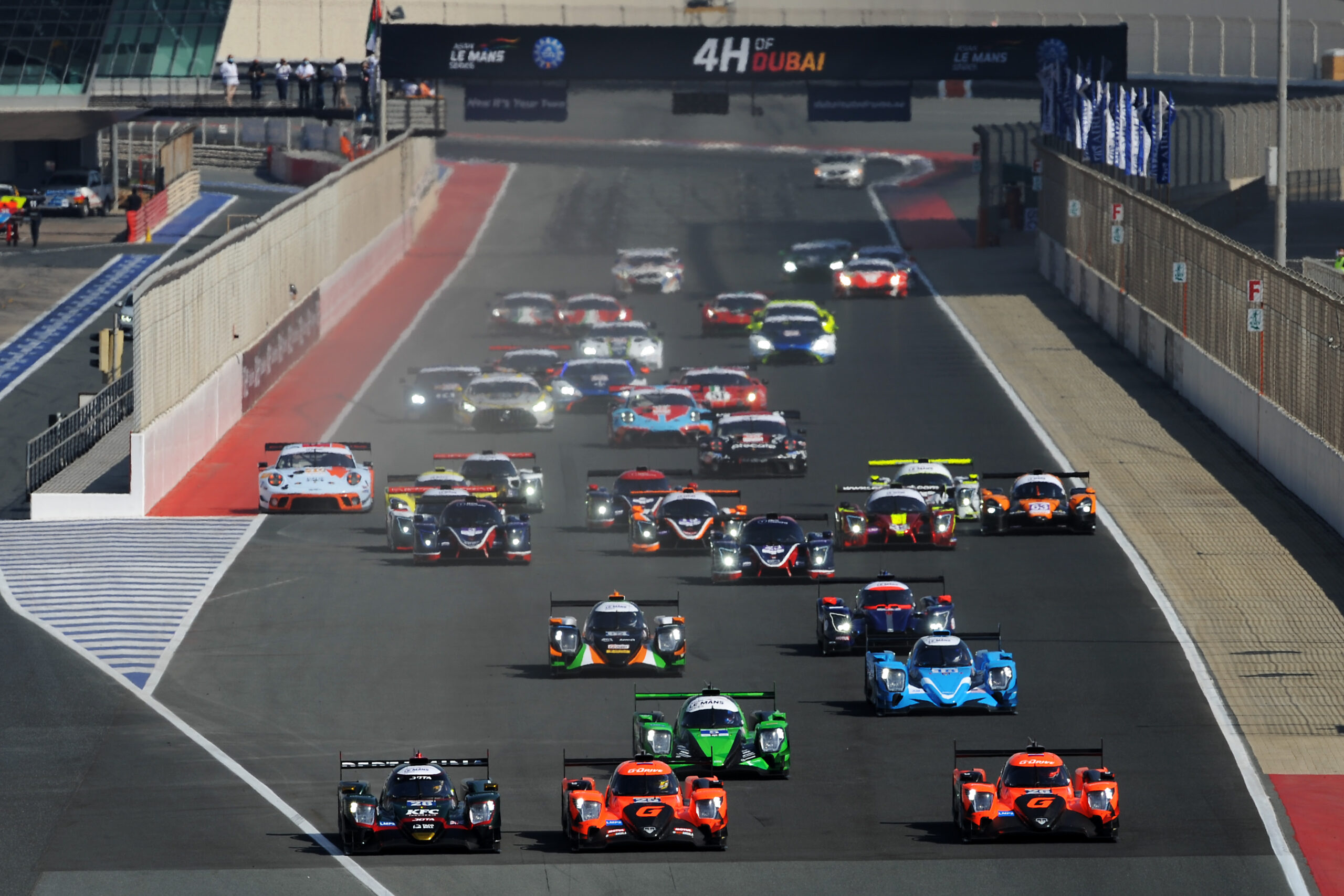 G-Drive vence primeira corrida em Dubai pelo Asian LMS