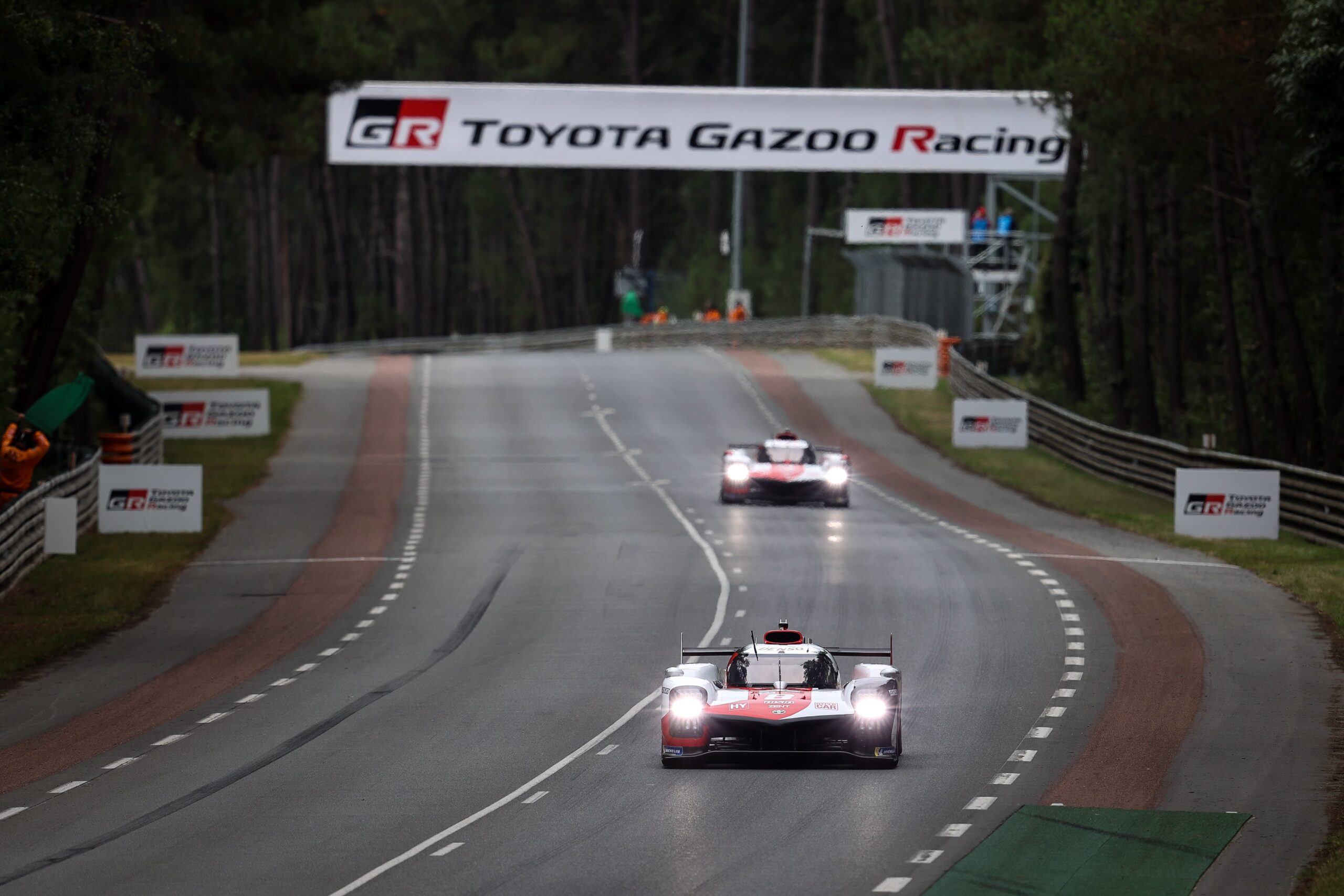 Toyota garante a pole para as 24 Horas de Le Mans
