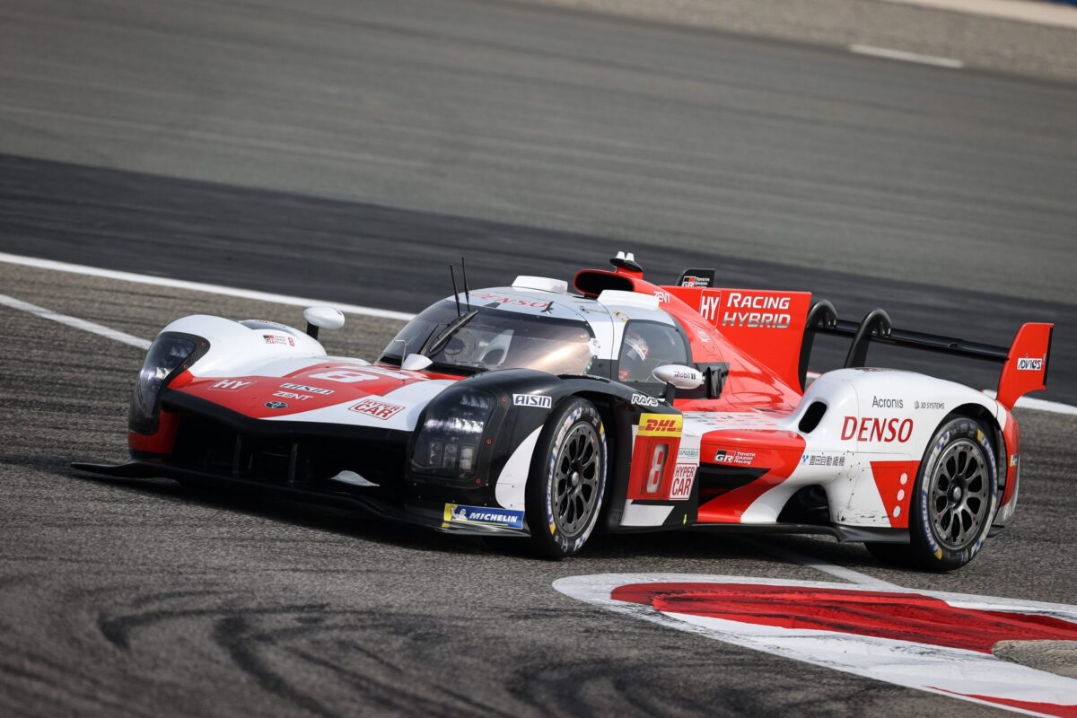 Toyota vence no Bahrein e garante título no WEC