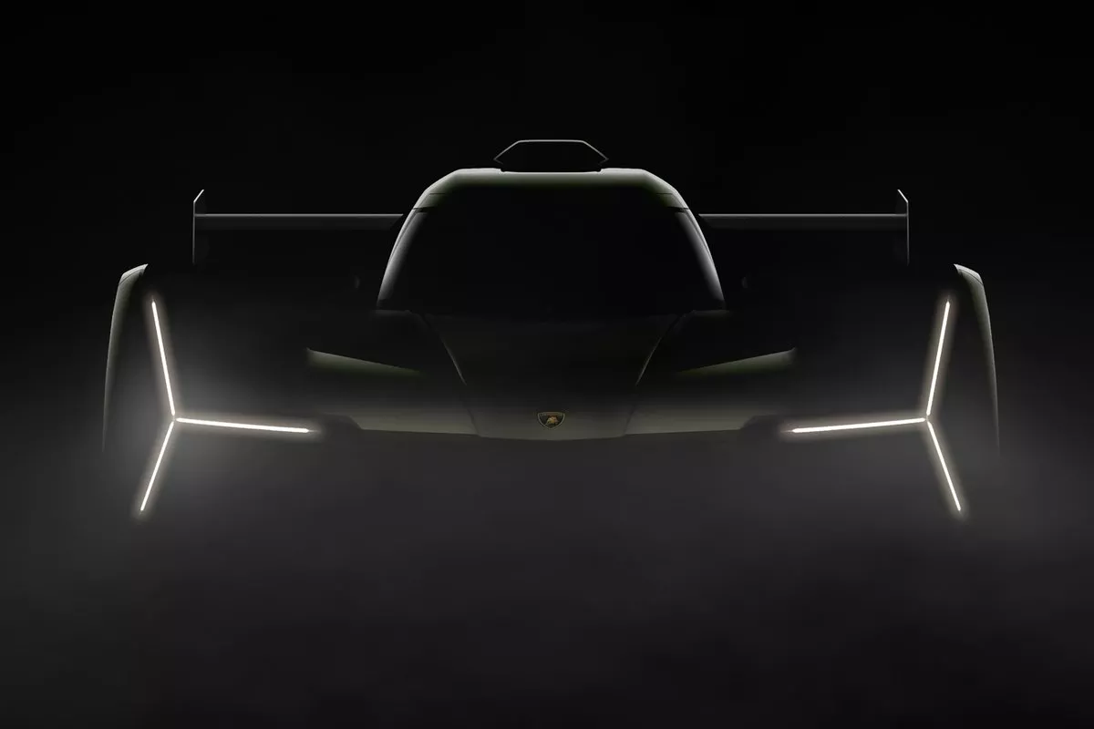 Lamborghini com dois carros nas 24 Horas de Le Mans em 2024