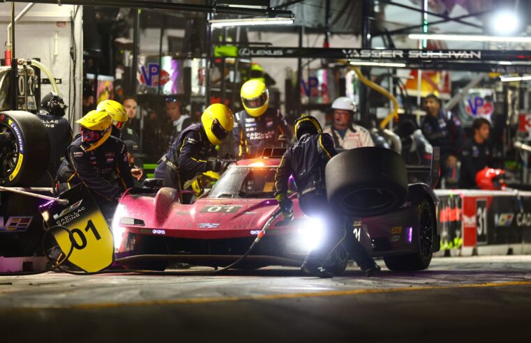 Cadillac vence em Petit Le Mans; Felipe Nasr conquista o tricampeonato