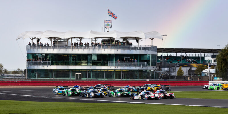 Hugo Schwarze e Hadrien David conquistam título da Michelin Le Mans Cup em Silverstone