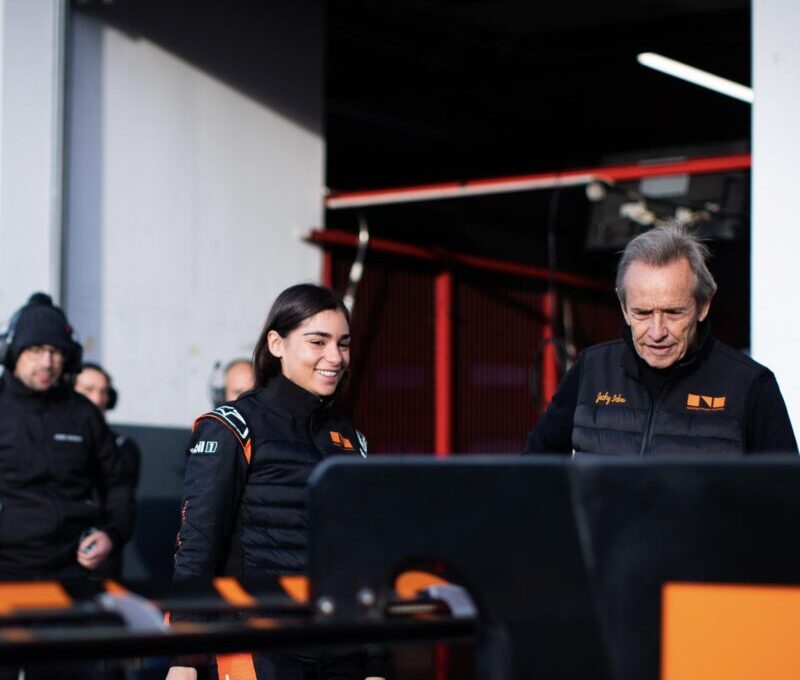 Jamie Chadwick é confirmada como piloto reserva da Genesis no WEC