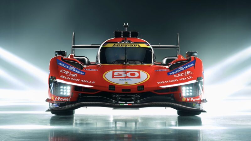 Ferrari lança o 499P para 2026: foco total na defesa do título do WEC