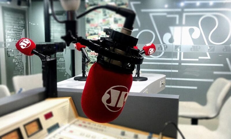 Jovem Pan e WEC 2026: A nova fronteira do automobilismo multiplataforma no Brasil