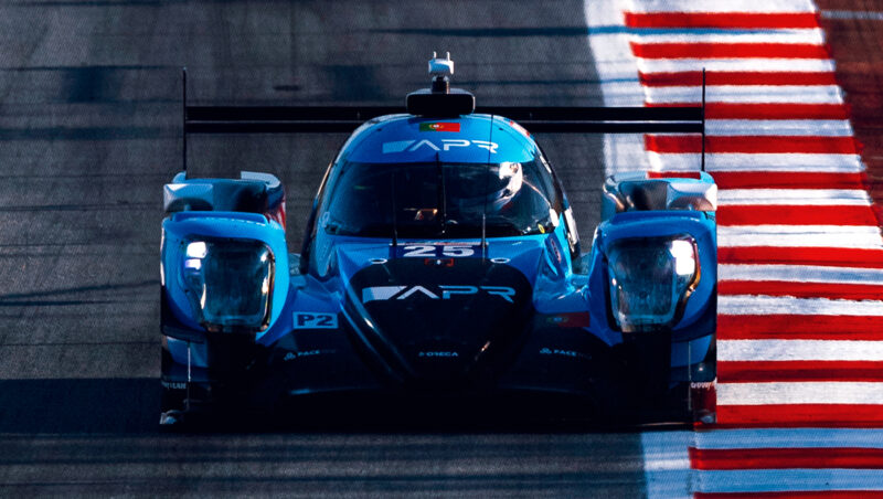 Jake Hughes lidera o primeiro treino livre das 4 Horas de Barcelona do ELMS