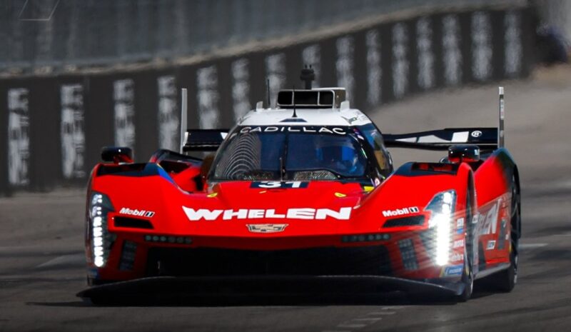 Cadillac conquista primeira fila em Detroit pela IMSA